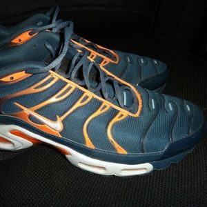 NIKE AIR MAX PLUS SIZE 14 NAVY/PLATINUM